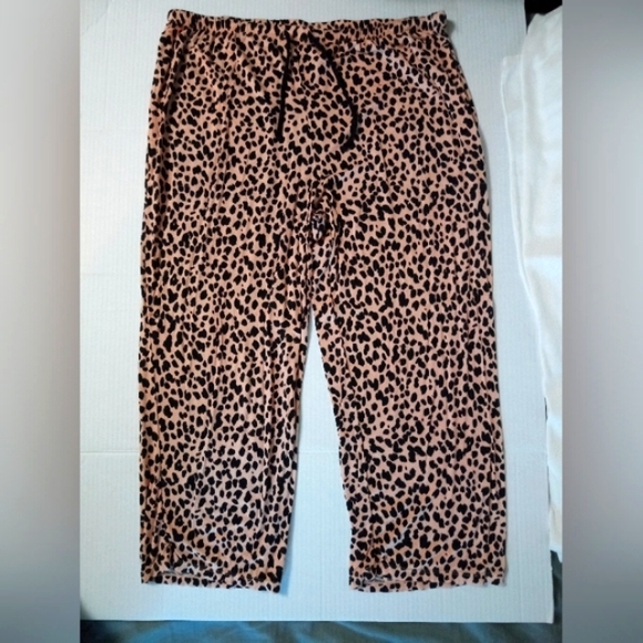 Secret treasures 2 piece women's sleepwear - Picture 6 of 8